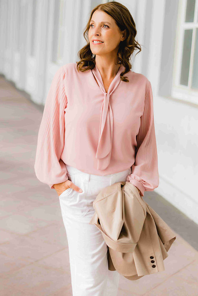 Model: Michaela 96618