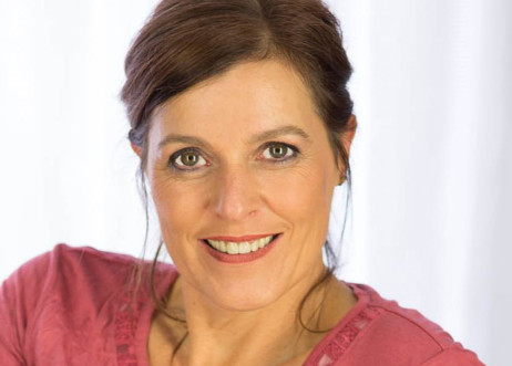 Model: Michaela 46010