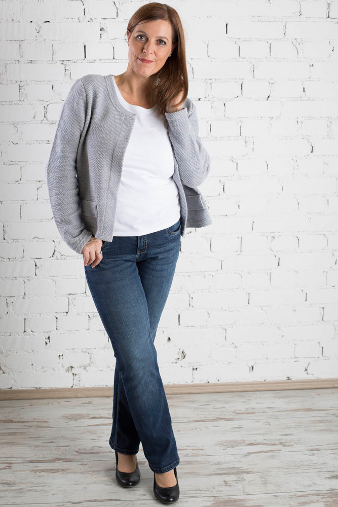 Model: Michaela 46020