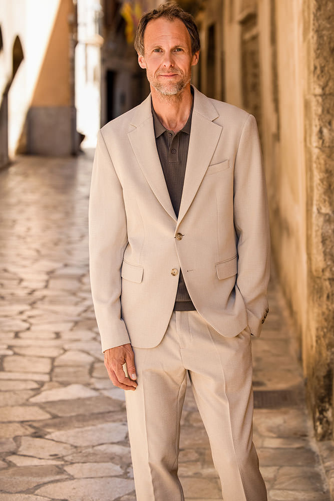 Model: Christian 120492