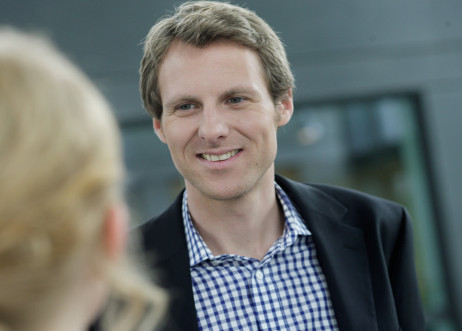 Model: Christian 40062