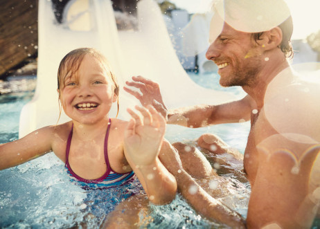 Model: Christian 40123