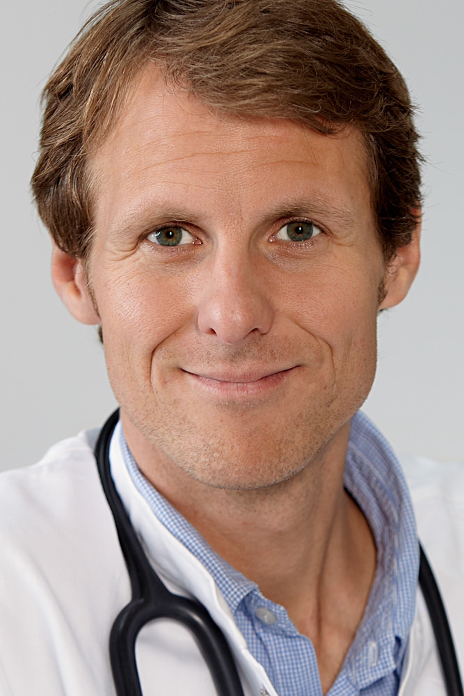 Model: Christian 40128