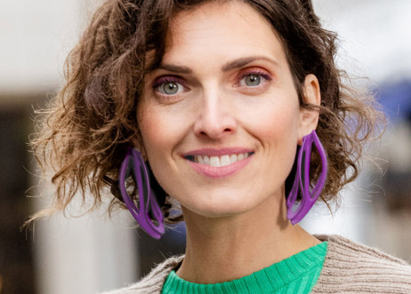 Model: Nadine 104698