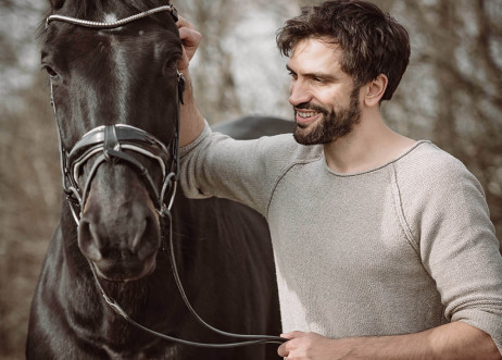 Model: Marcel 100341