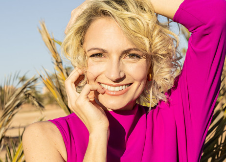 Model: Jennifer 107263