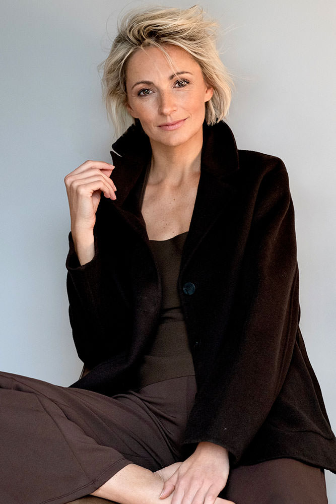 Model: Jennifer 116398