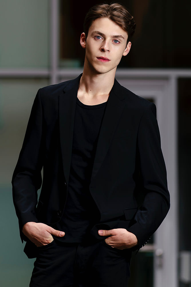 Model: Johannes 104608