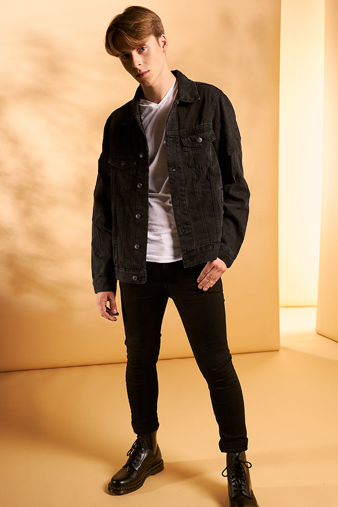 Model: Johannes 104615