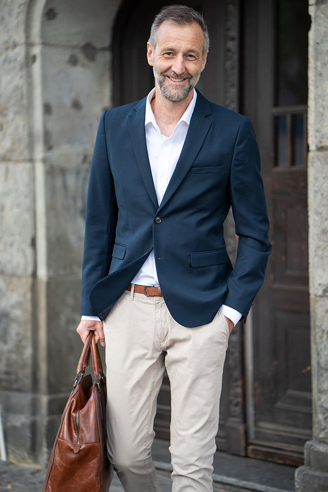 Model: Alexander 83808