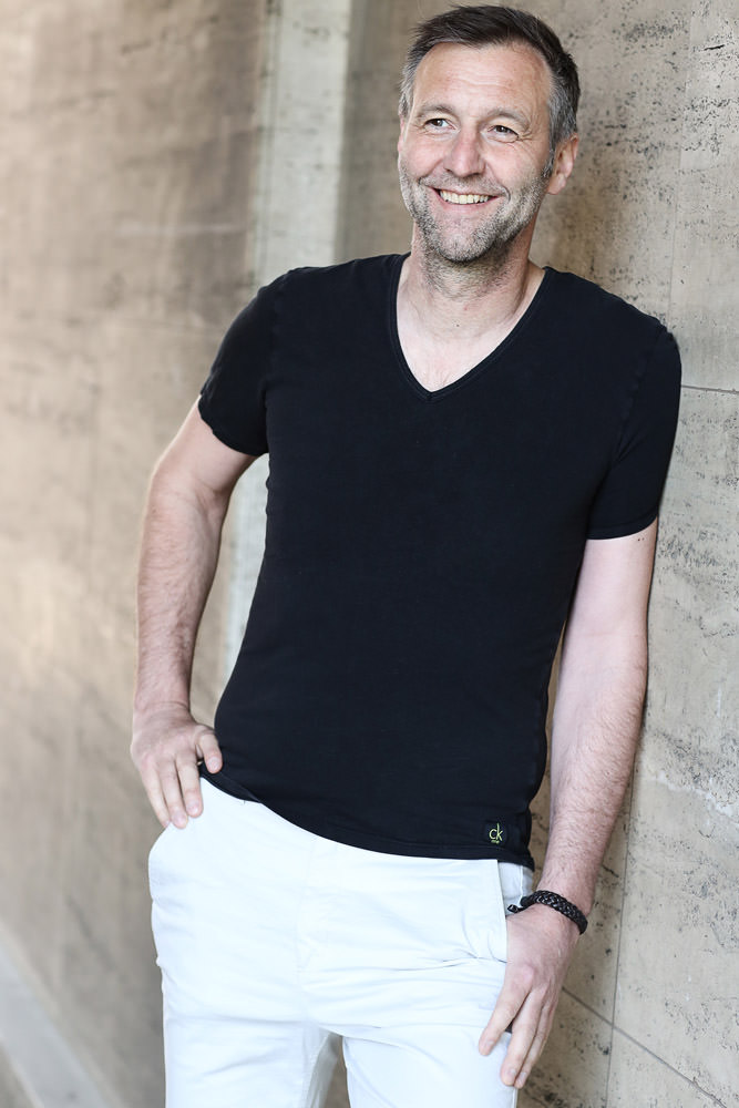 Model: Alexander 42533