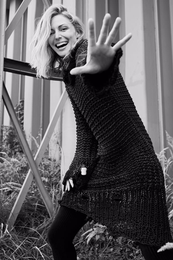 Model: Caroline 81179