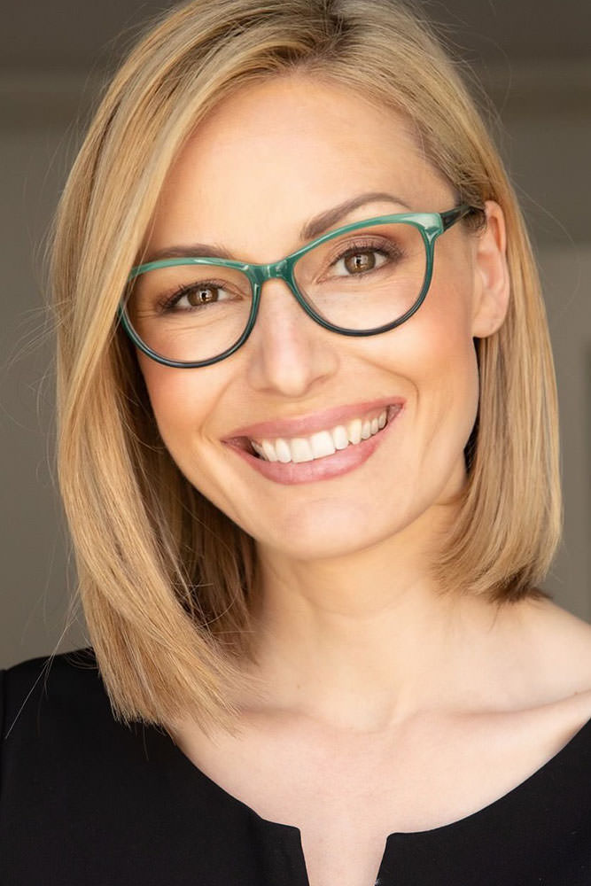 Model: Caroline 81225