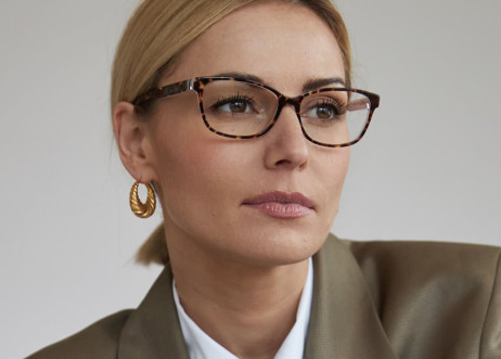 Model: Caroline 105393