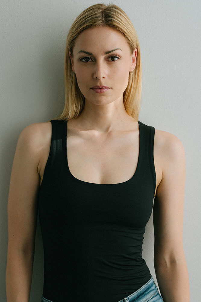 Model: Caroline 114584