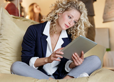 Model: Charline 49983