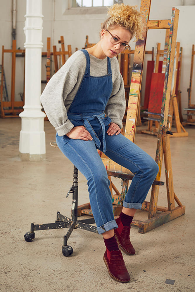 Model: Charline 49984