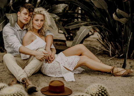 Model: Charline 53859