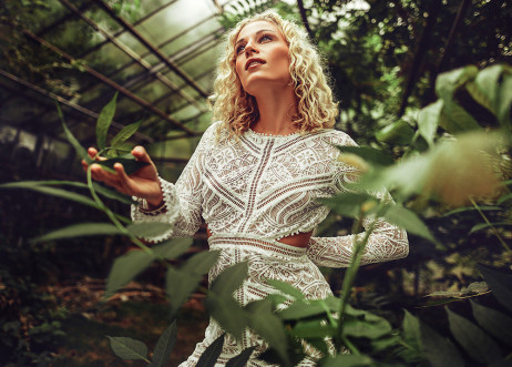 Model: Charline 53860