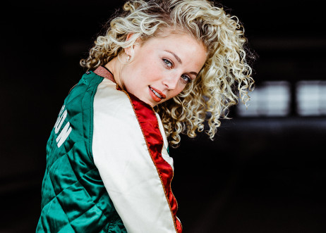 Model: Charline 53868