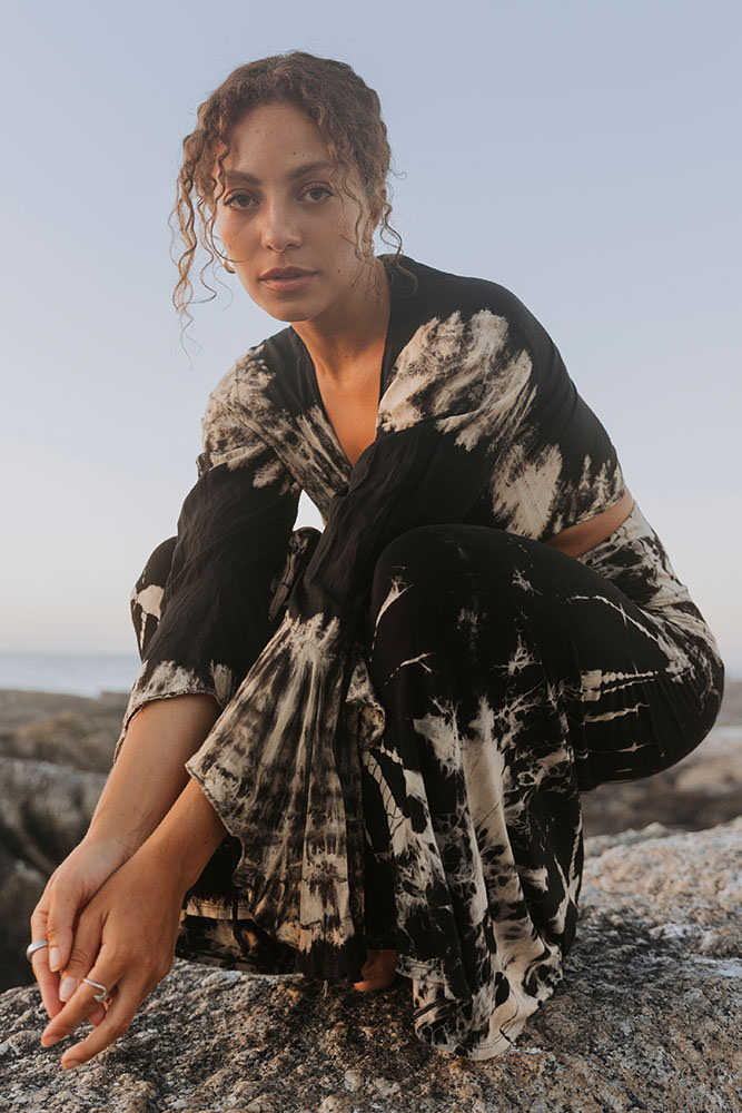 Model: Jennifer 114299