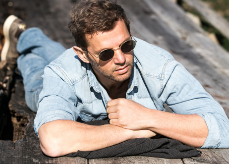 Model: Francisco 71372