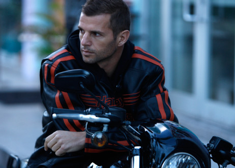 Model: Francisco 19300