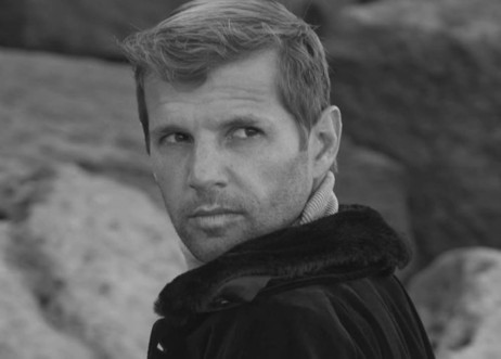 Model: Francisco 55843