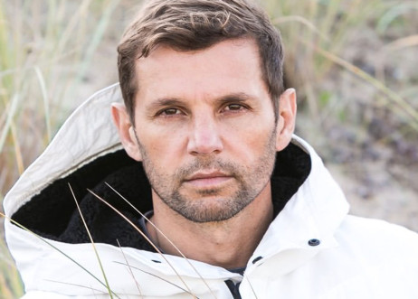 Model: Francisco 69291