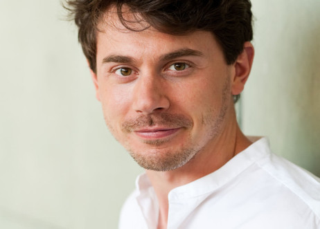 Model: Dominik 73956