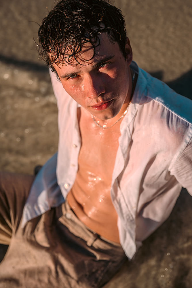 Model: Louis 116610