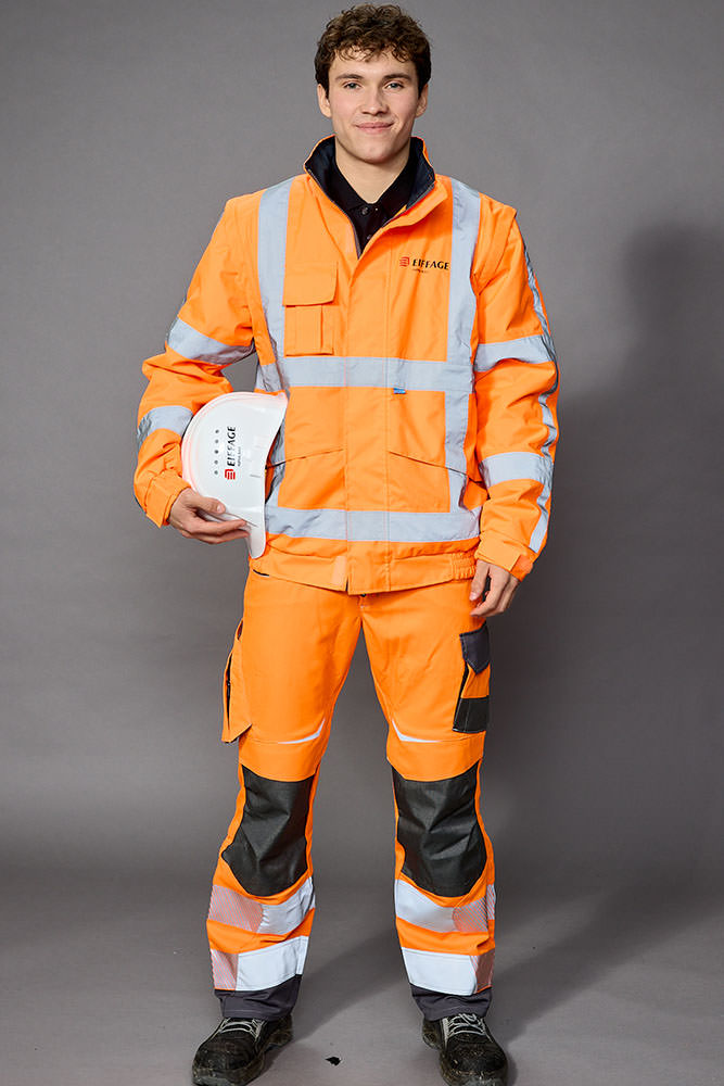 Model: Louis 119048