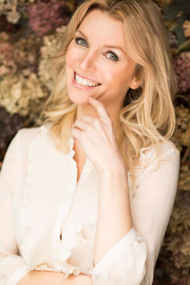 Model: Nathalie 48458