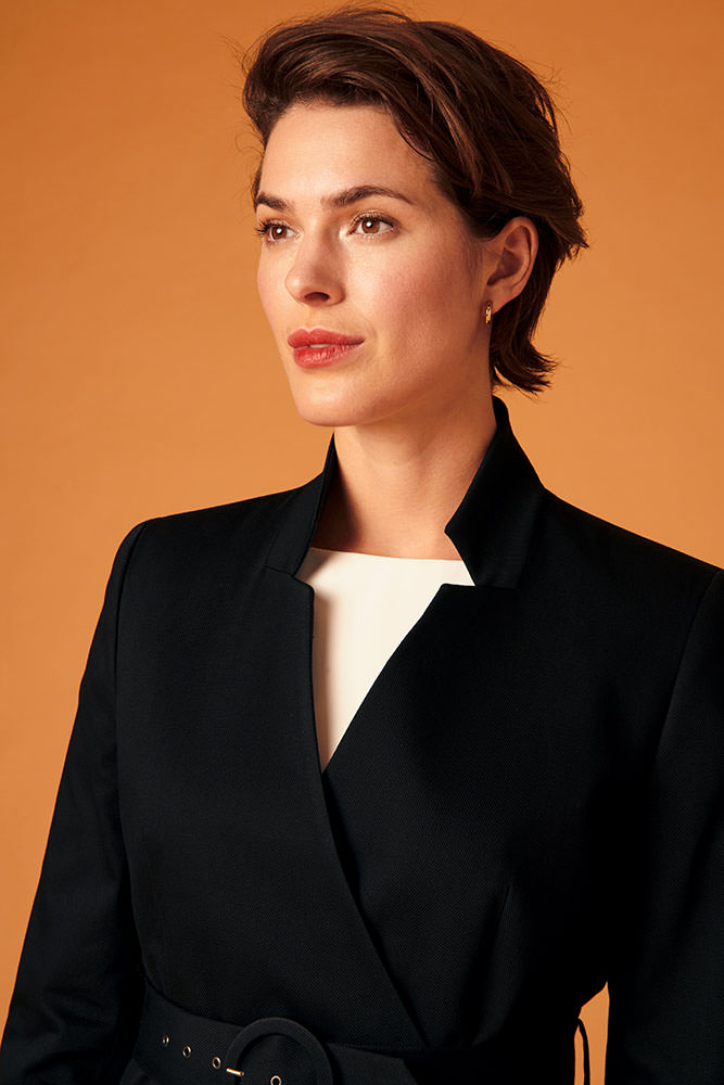 Model: Bettina 86679