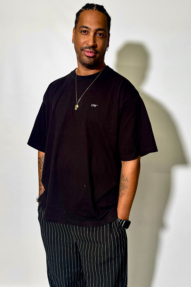 Model: Dennis 117217