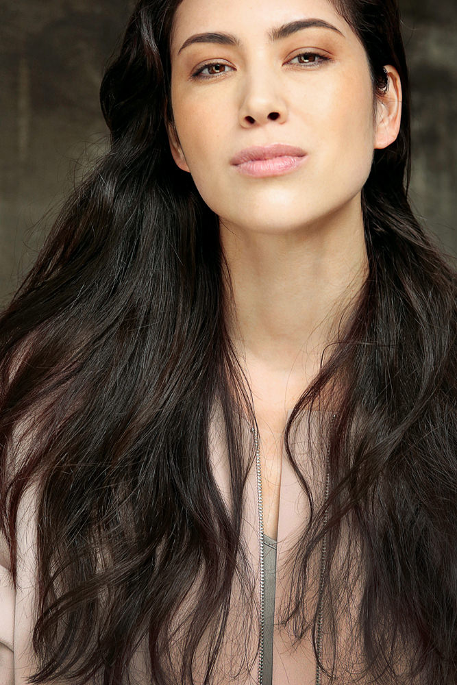 Model: Melanie 48589