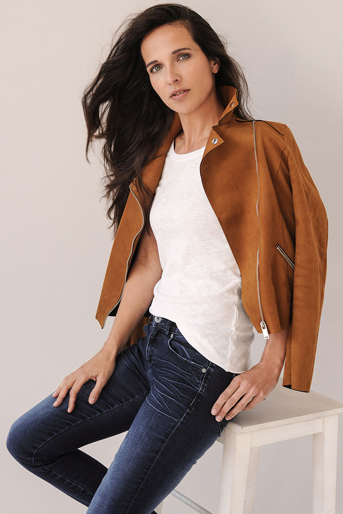 Model: Jeanette 72693