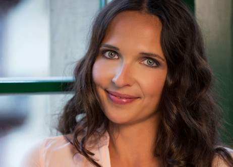 Model: Jeanette 48888