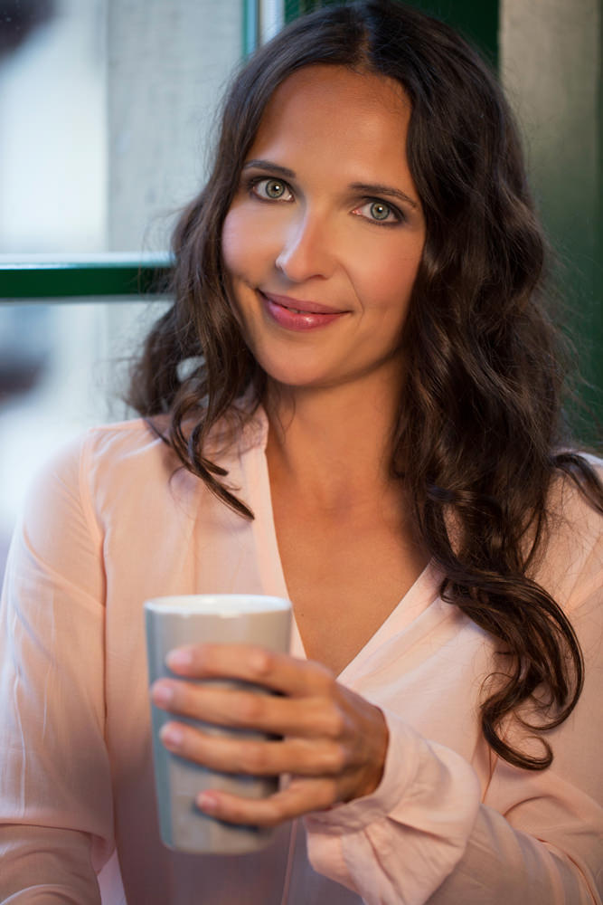 Model: Jeanette 48889