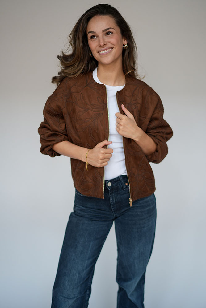 Model: Antonia 119827