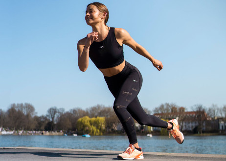 Model: Jennifer 96372