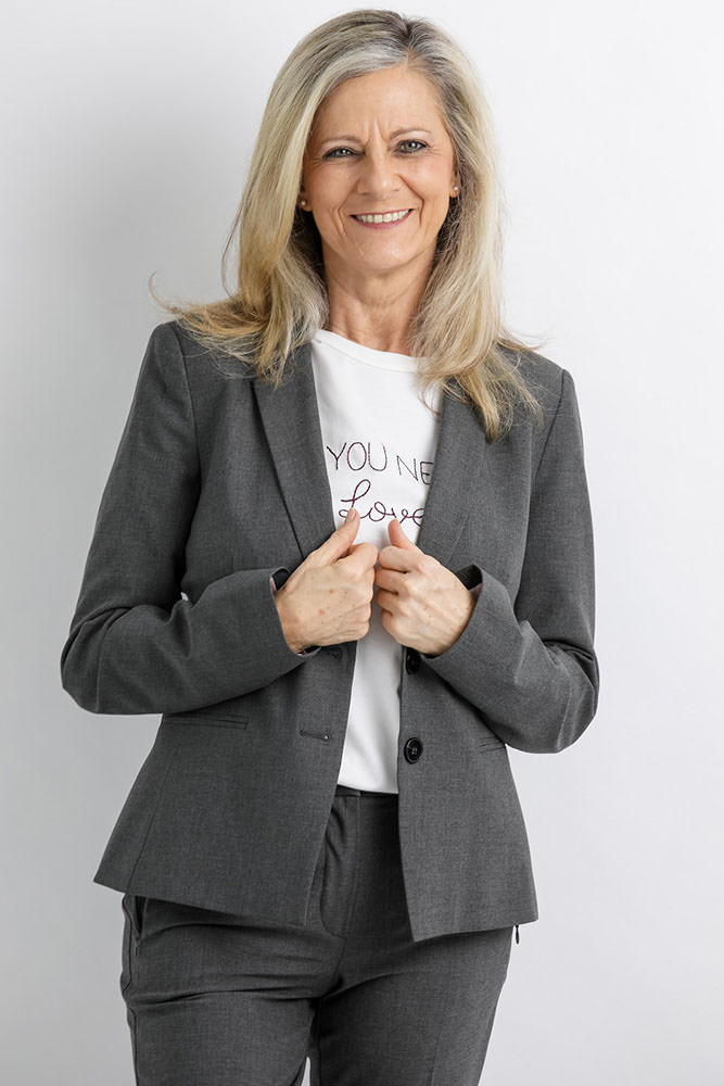 Model: Claudia 80981