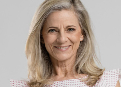 Model: Claudia 87482