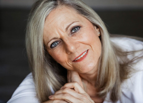 Model: Claudia 57673