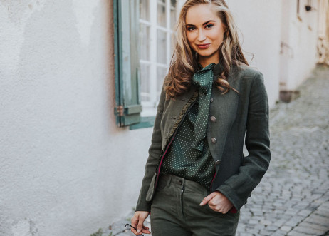 Model: Veronica 75665