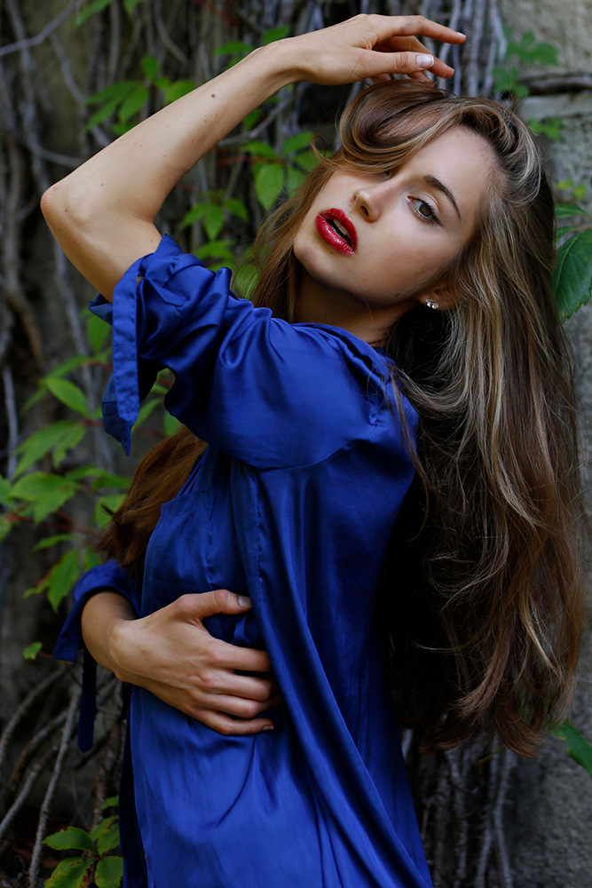 Model: Veronica 57646