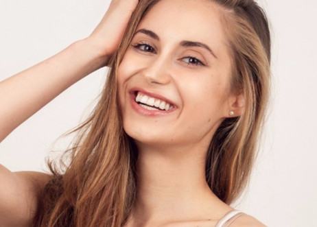 Model: Veronica 57715