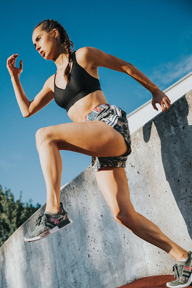 Model: Veronica 62799