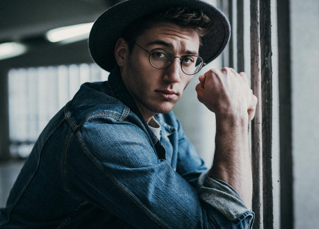 Model: Maximilian 62308