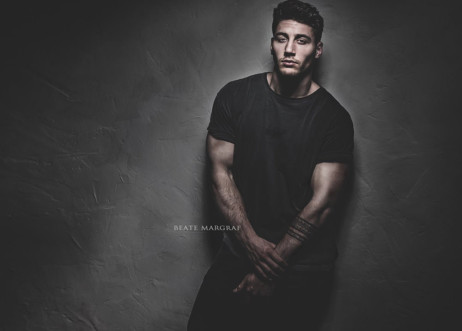 Model: Maximilian 62316